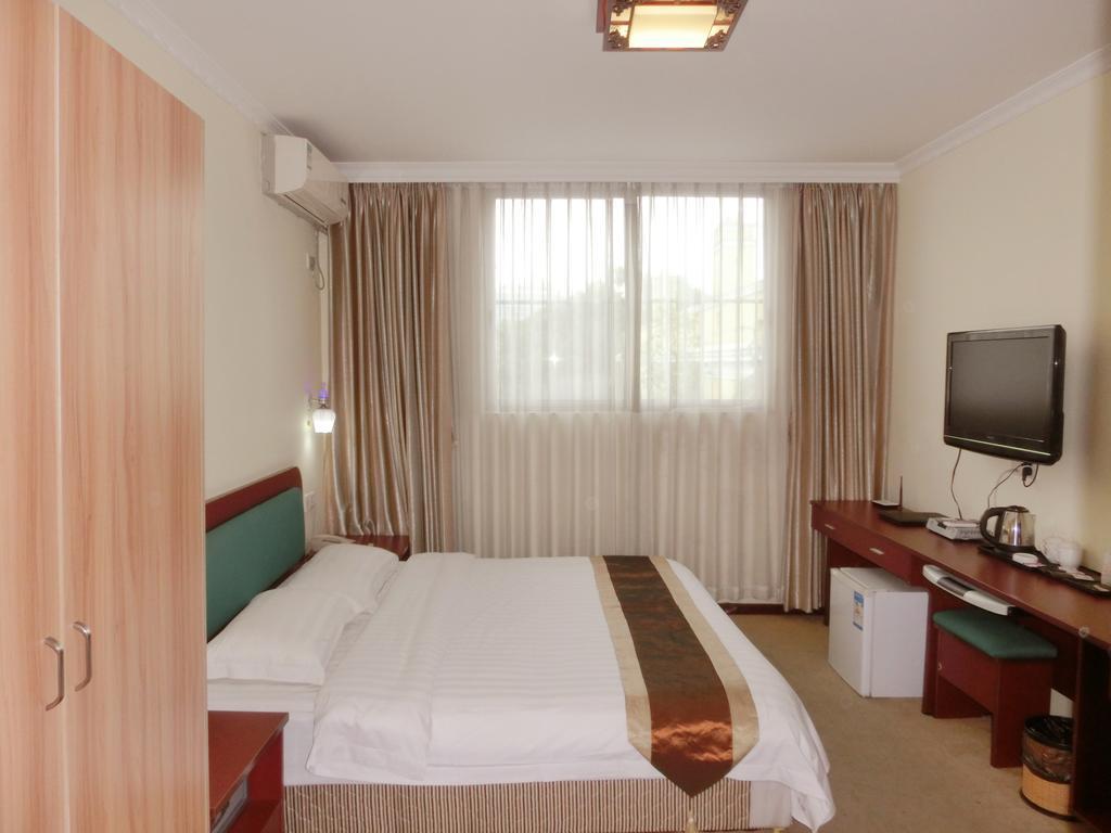 Guangdong Oversea Chinese Hotel Гуанчжоу Екстер'єр фото