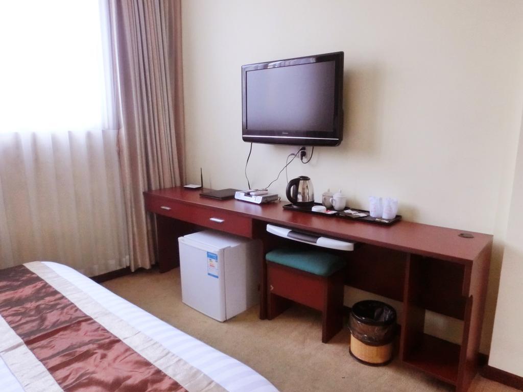 Guangdong Oversea Chinese Hotel Гуанчжоу Екстер'єр фото